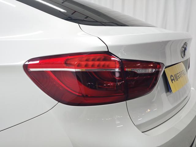 BMW X6 2015 thumb 11