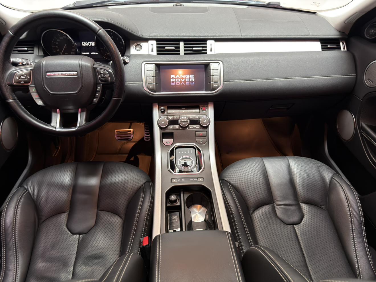Land Rover Range Rover Velar 2013 thumb 6