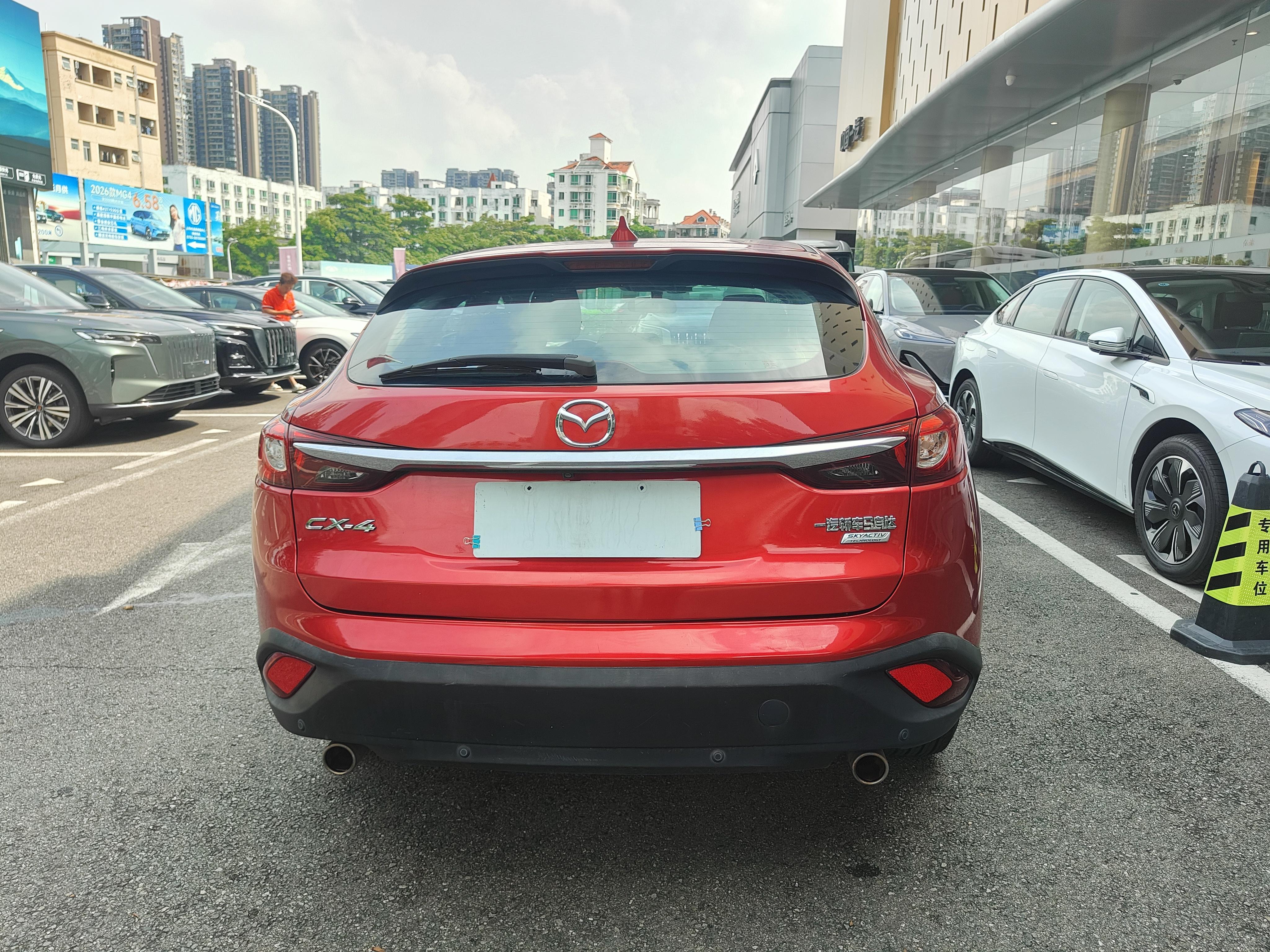 Mazda CX-4 2018 thumb 4