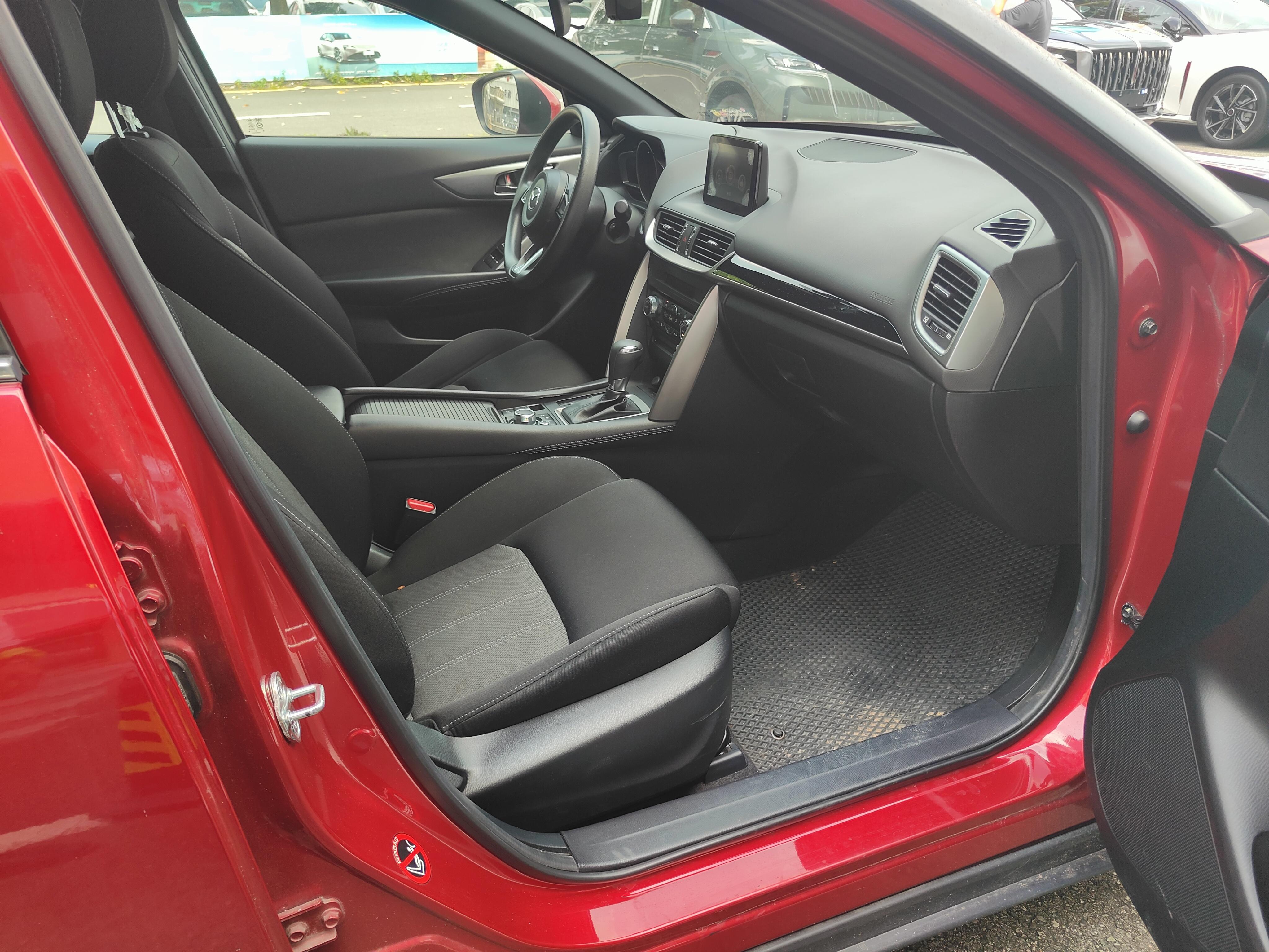 Mazda CX-4 2018 thumb 7