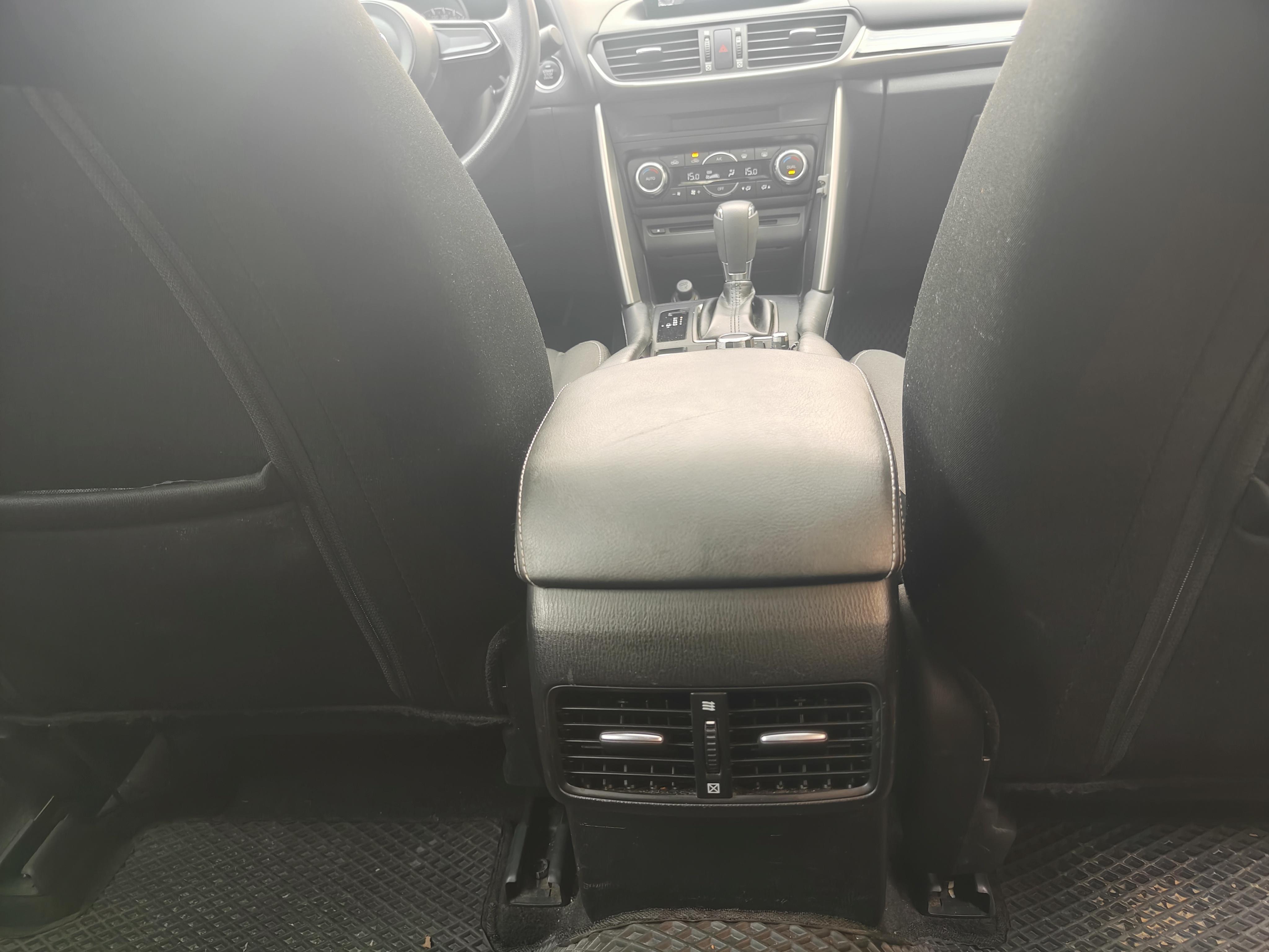 Mazda CX-4 2018 thumb 8