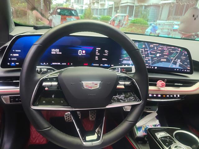 Cadillac GT4 2023 thumb 5