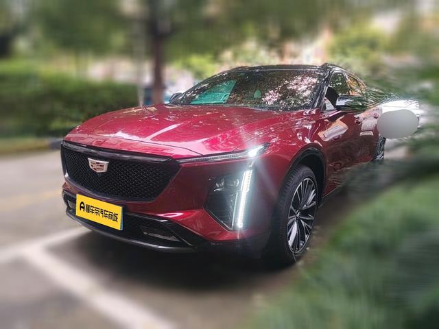 Cadillac GT4 2023 thumb 11