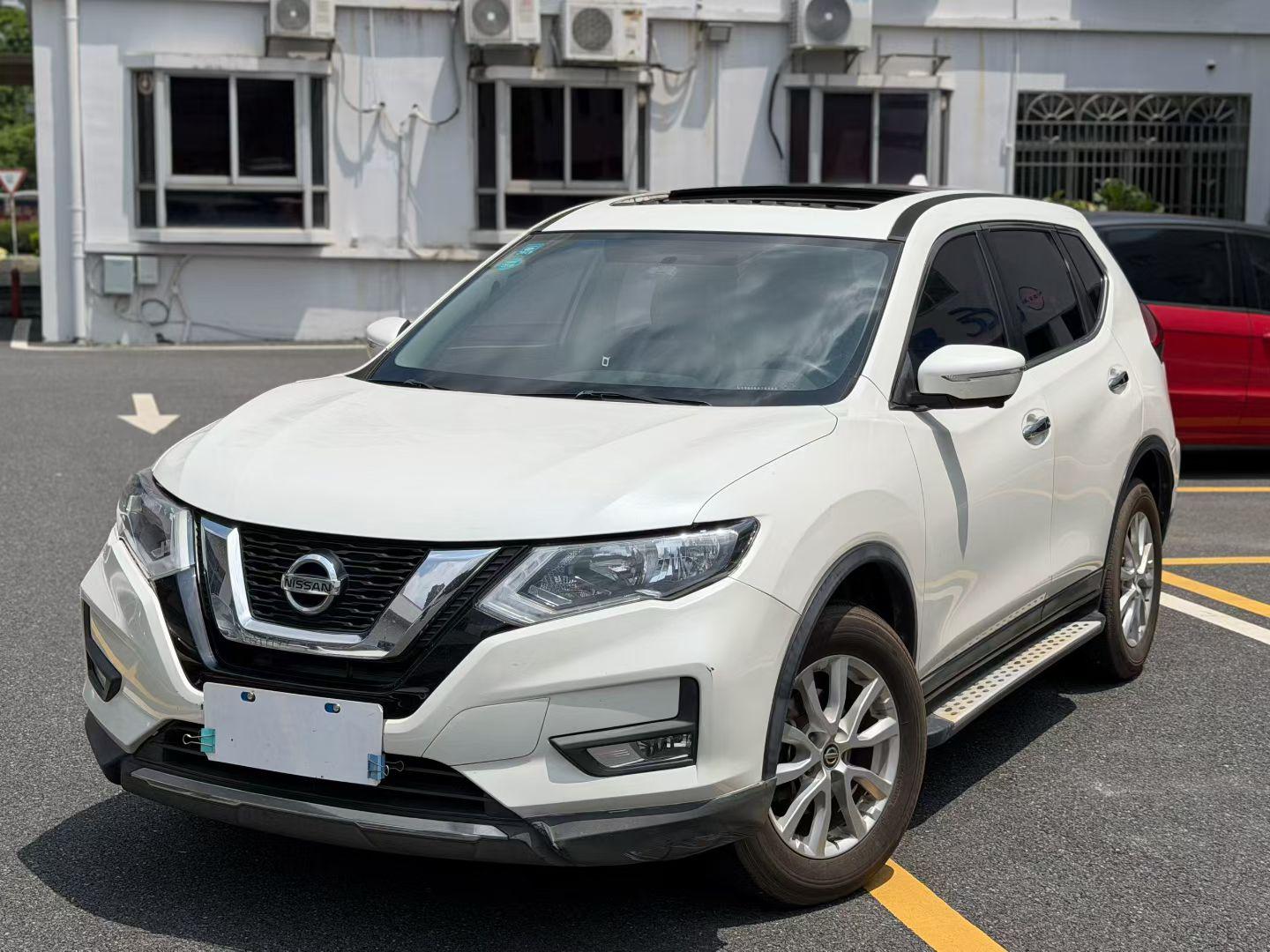 Nissan X-Trail 2017 thumb 10