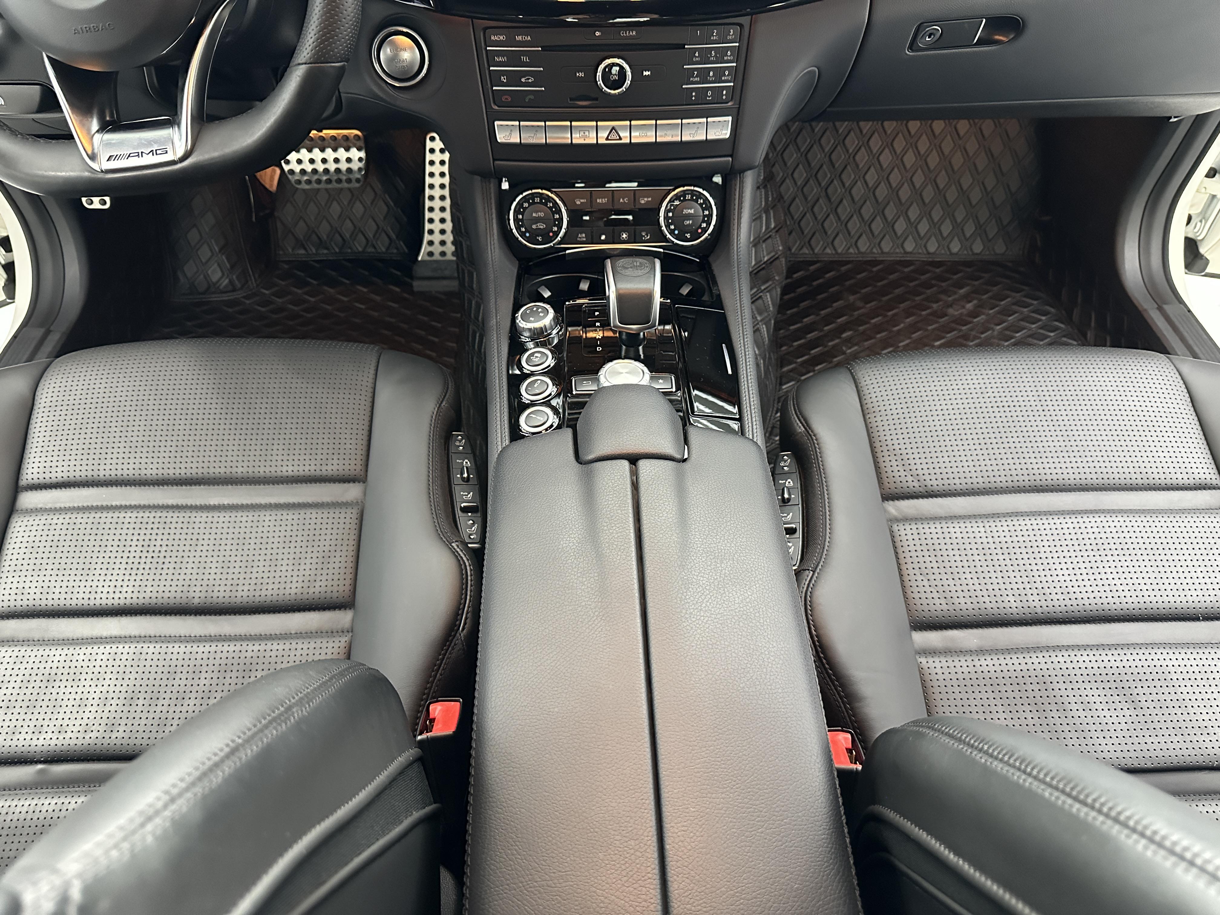 Mercedes-Benz CLS AMG 2015 thumb 12