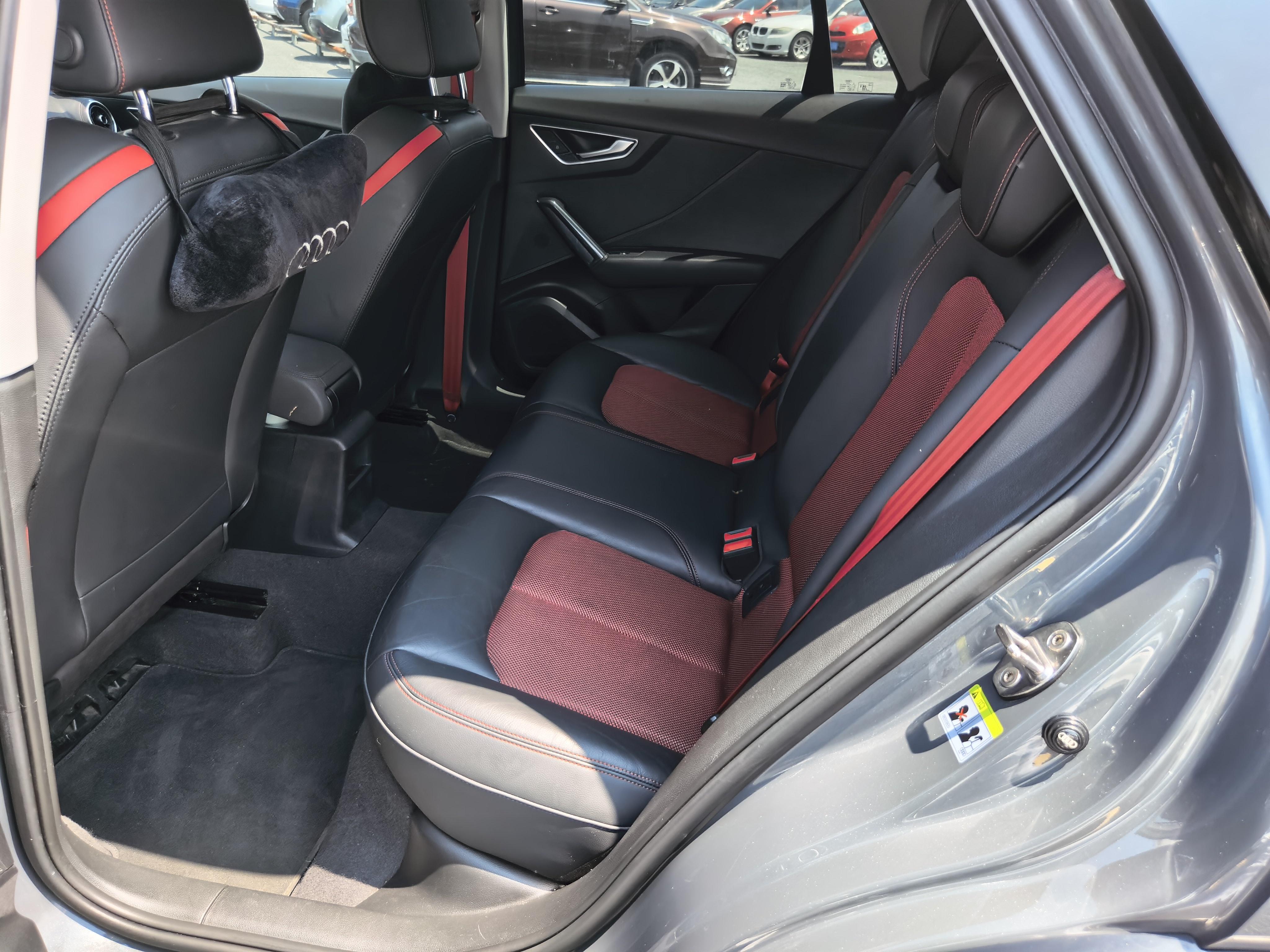 Audi Q2 2021 thumb 8