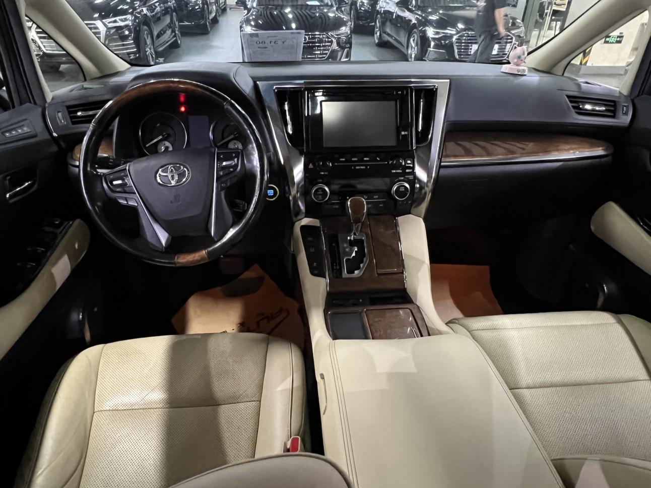 Toyota Alphard 2015 thumb 7