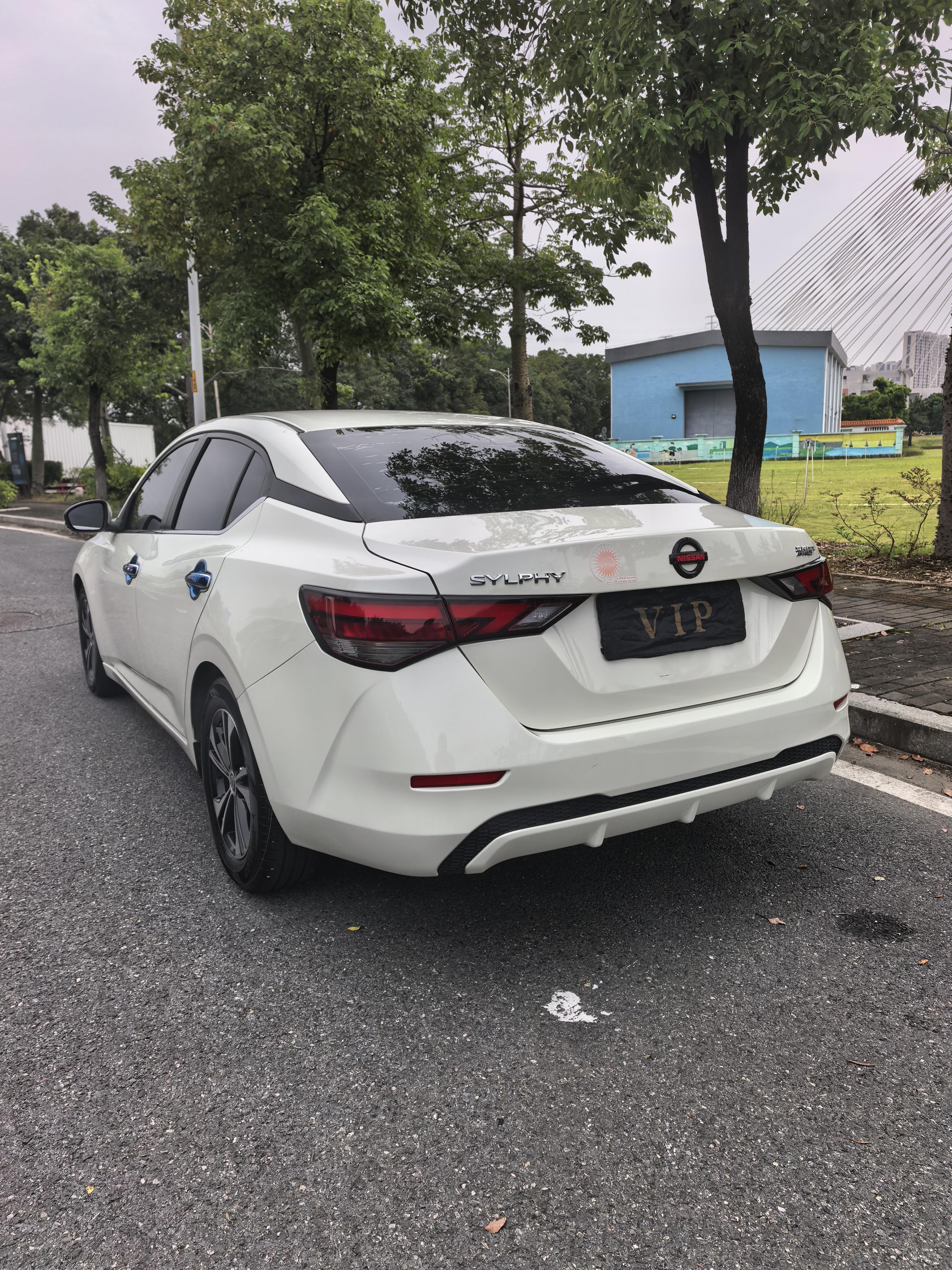Nissan Sylphy 2020 thumb 3
