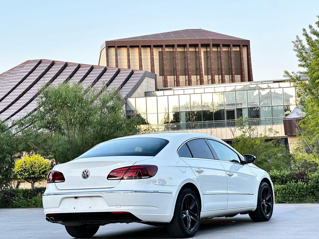 Volkswagen Arteon 2016 thumb 4