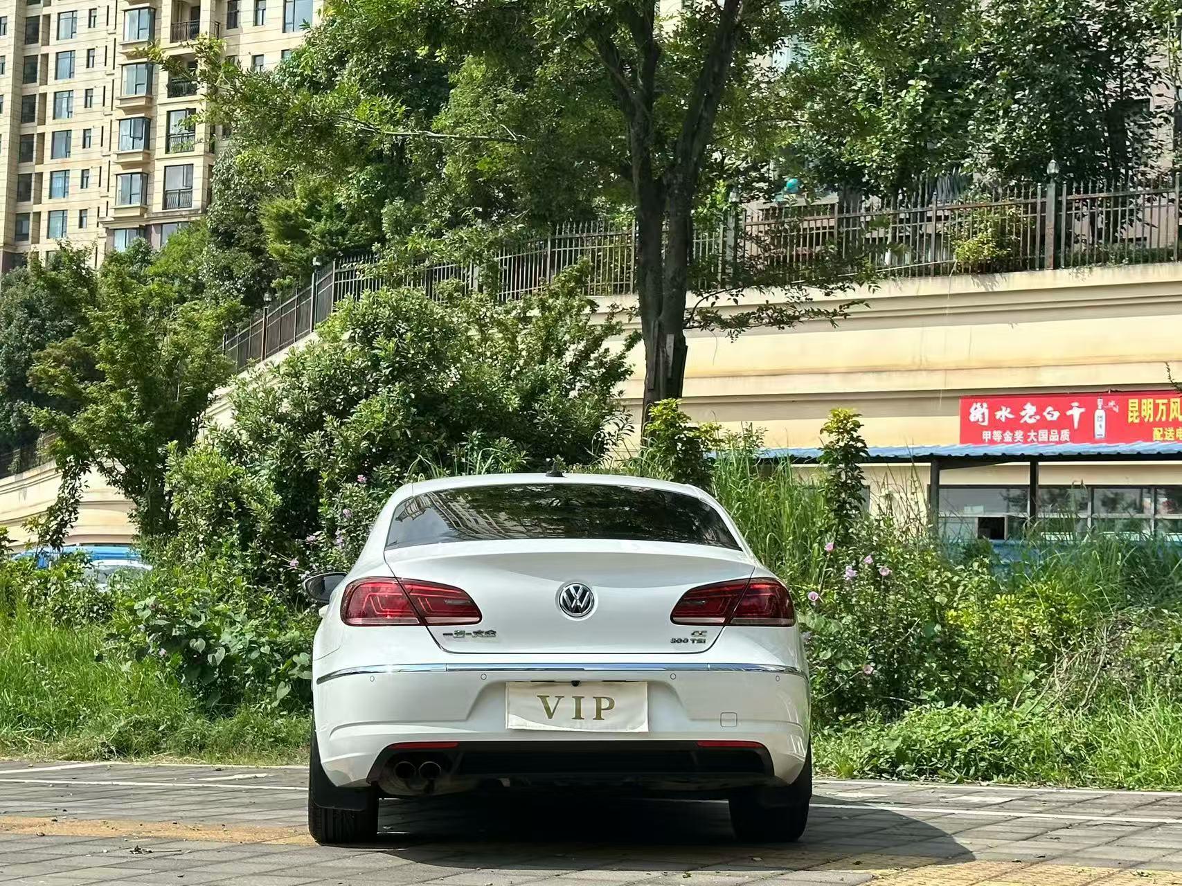 Volkswagen Arteon 2018 thumb 12