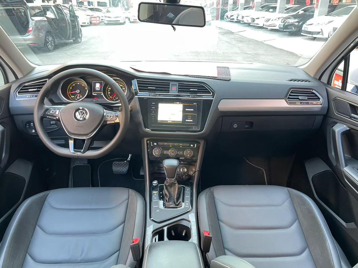 Volkswagen Tiguan 2020 thumb 5