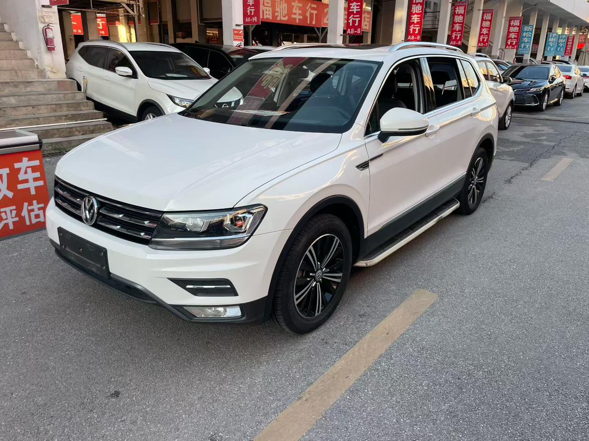 Volkswagen Tiguan 2020 thumb 8