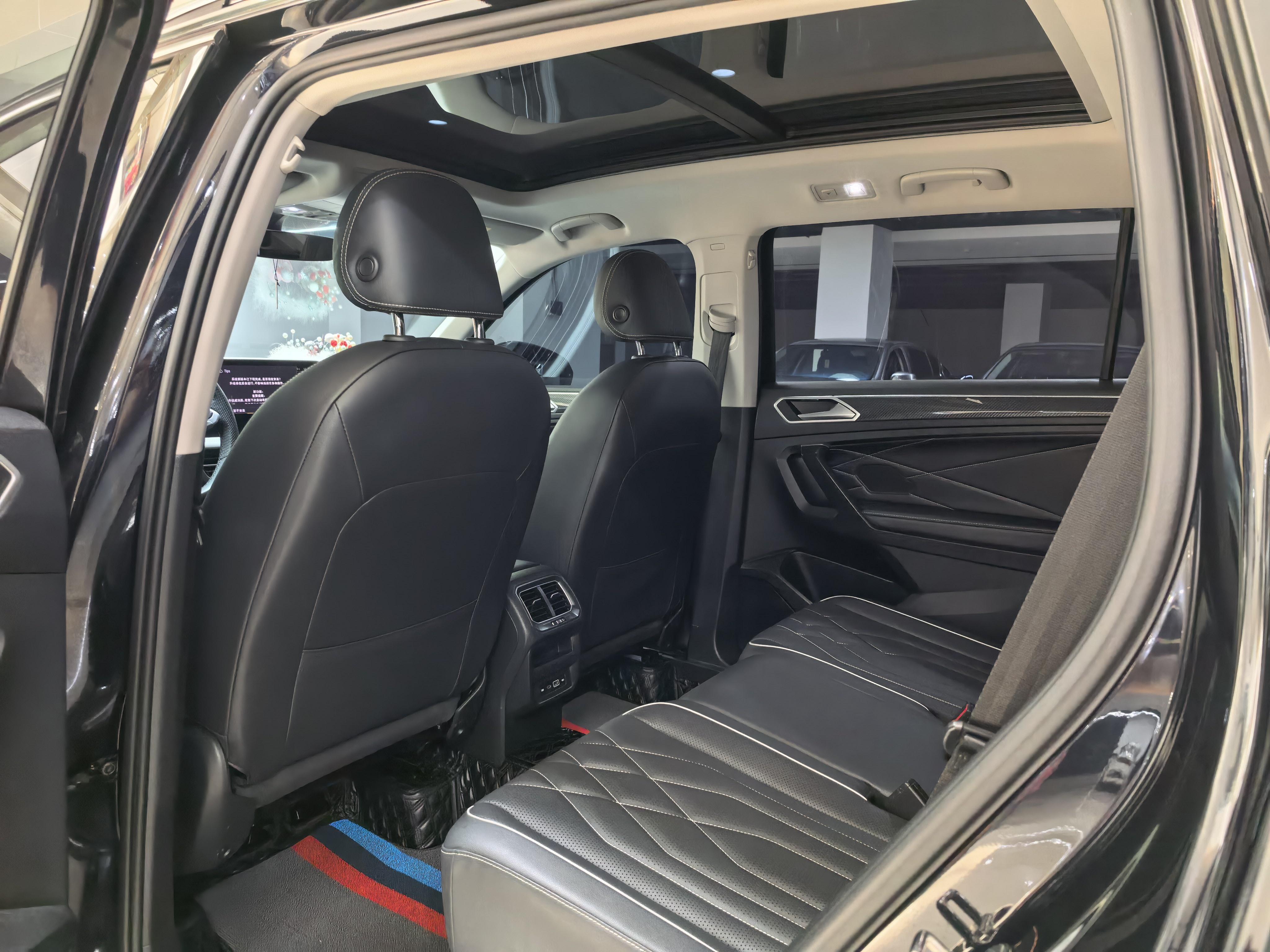 Volkswagen Tiguan 2023 thumb 8