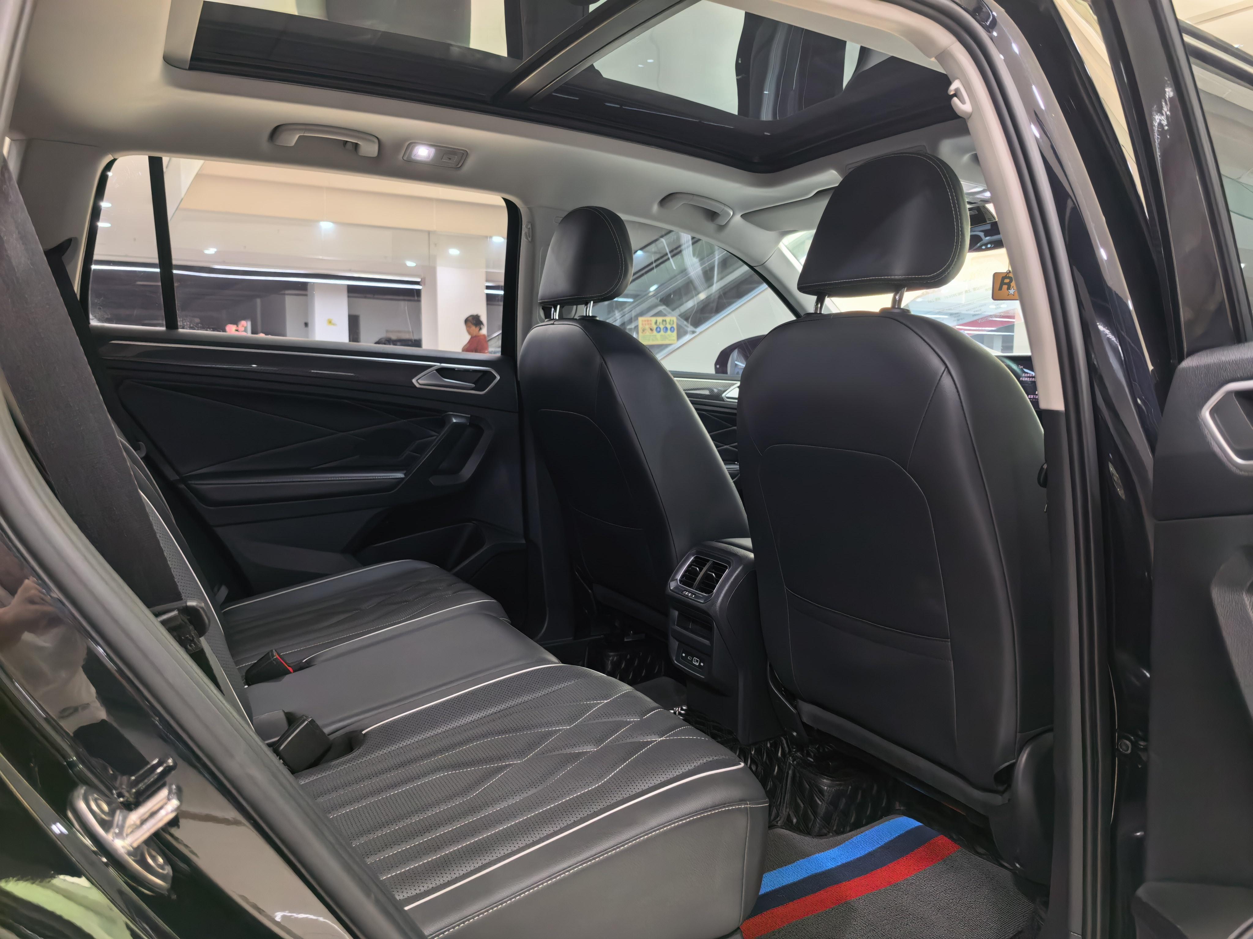 Volkswagen Tiguan 2023 thumb 9