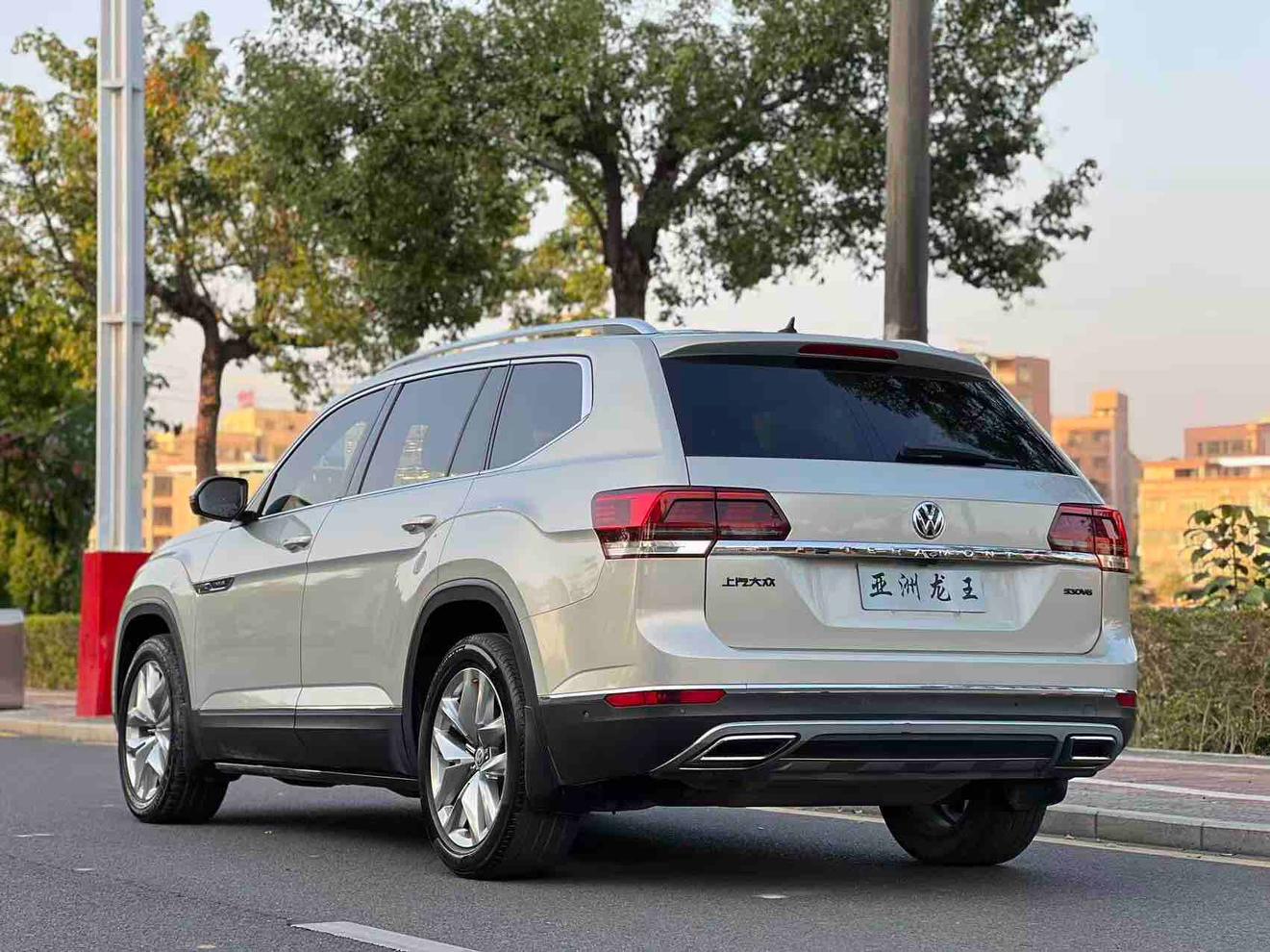 Volkswagen Teramont 2017 thumb 2