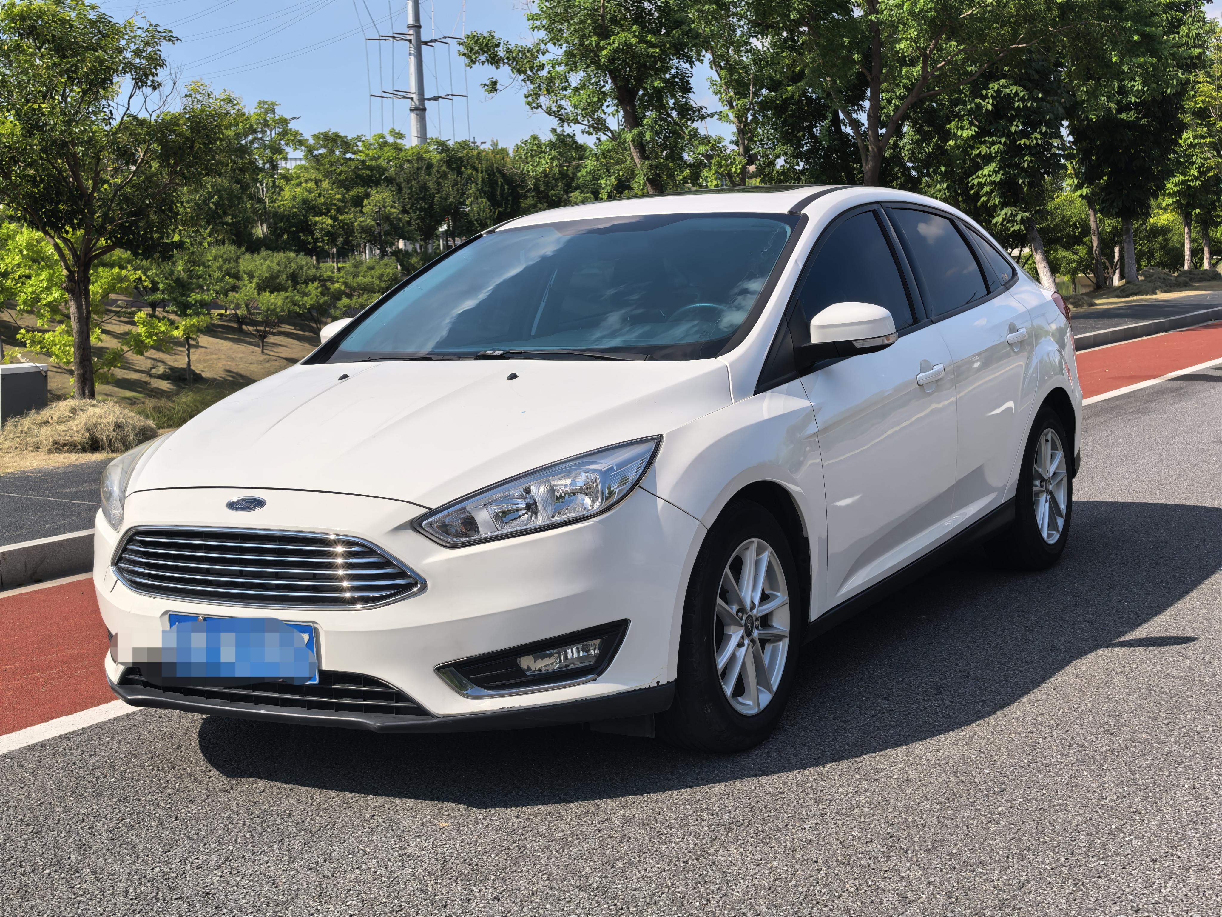 Ford Focus ST 2015 thumb 7