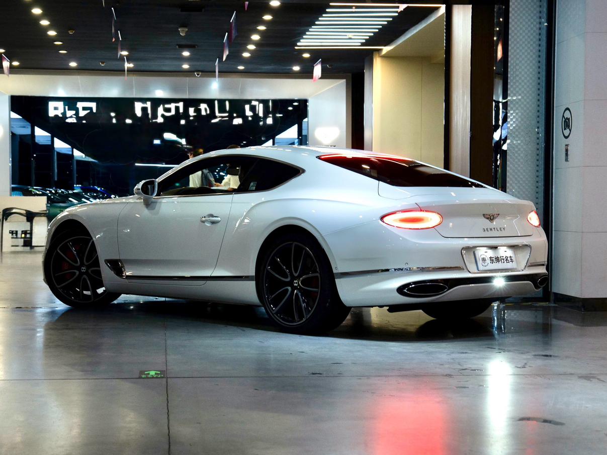 Bentley Ou Lu 2018 thumb 2