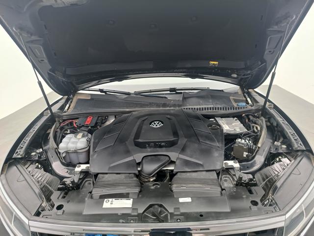 Volkswagen Touareg 2019 thumb 8