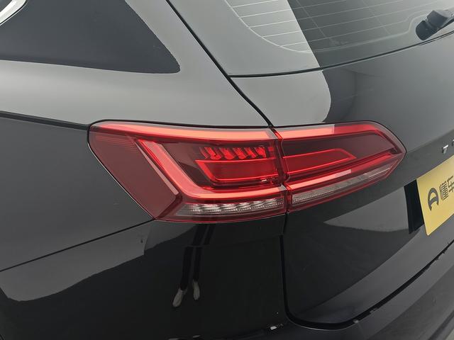 Volkswagen Touareg 2019 thumb 11