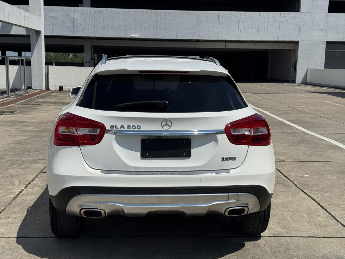 Mercedes-Benz GLA 2016 thumb 3