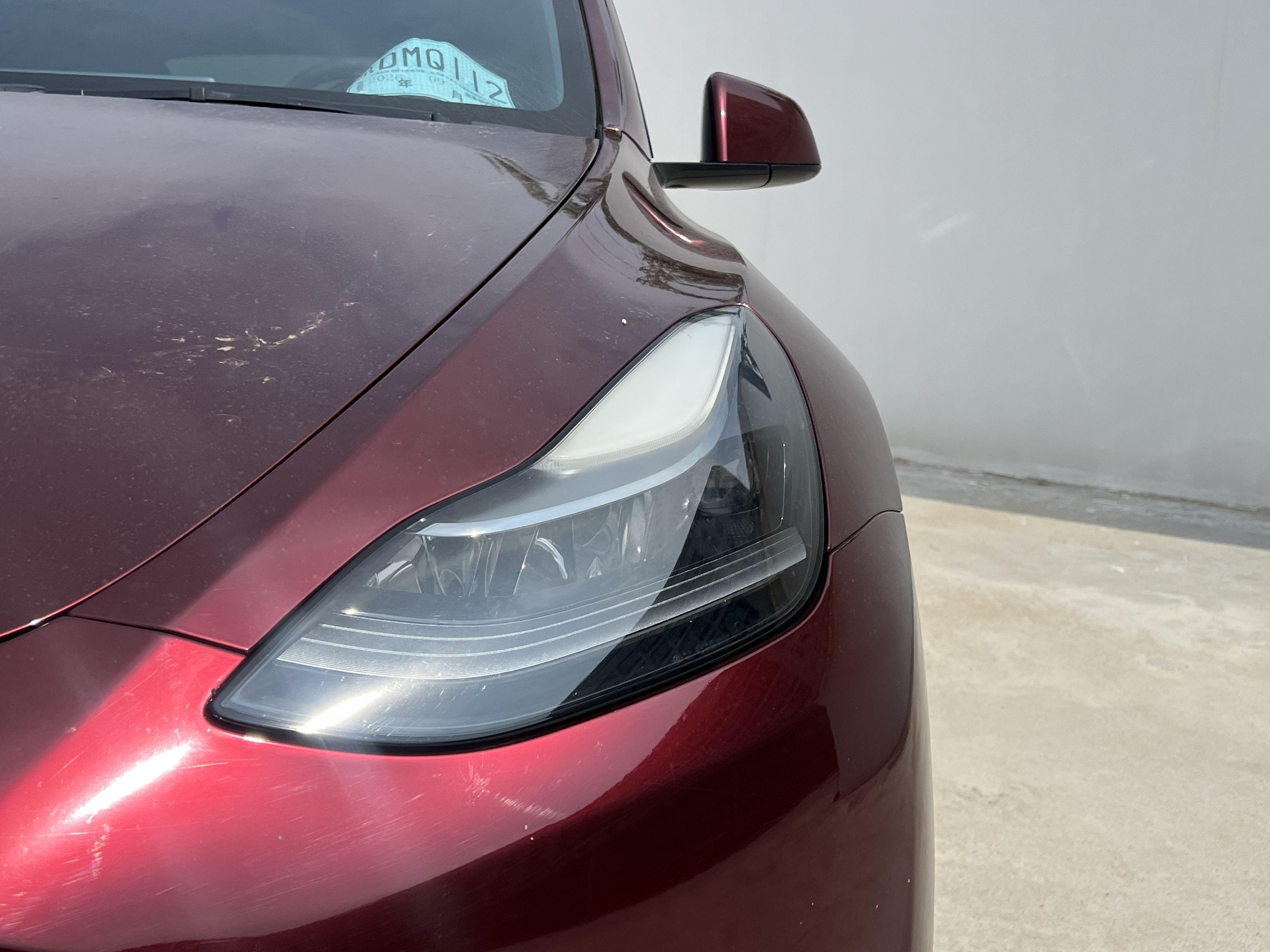 Tesla Model Y 2021 thumb 5