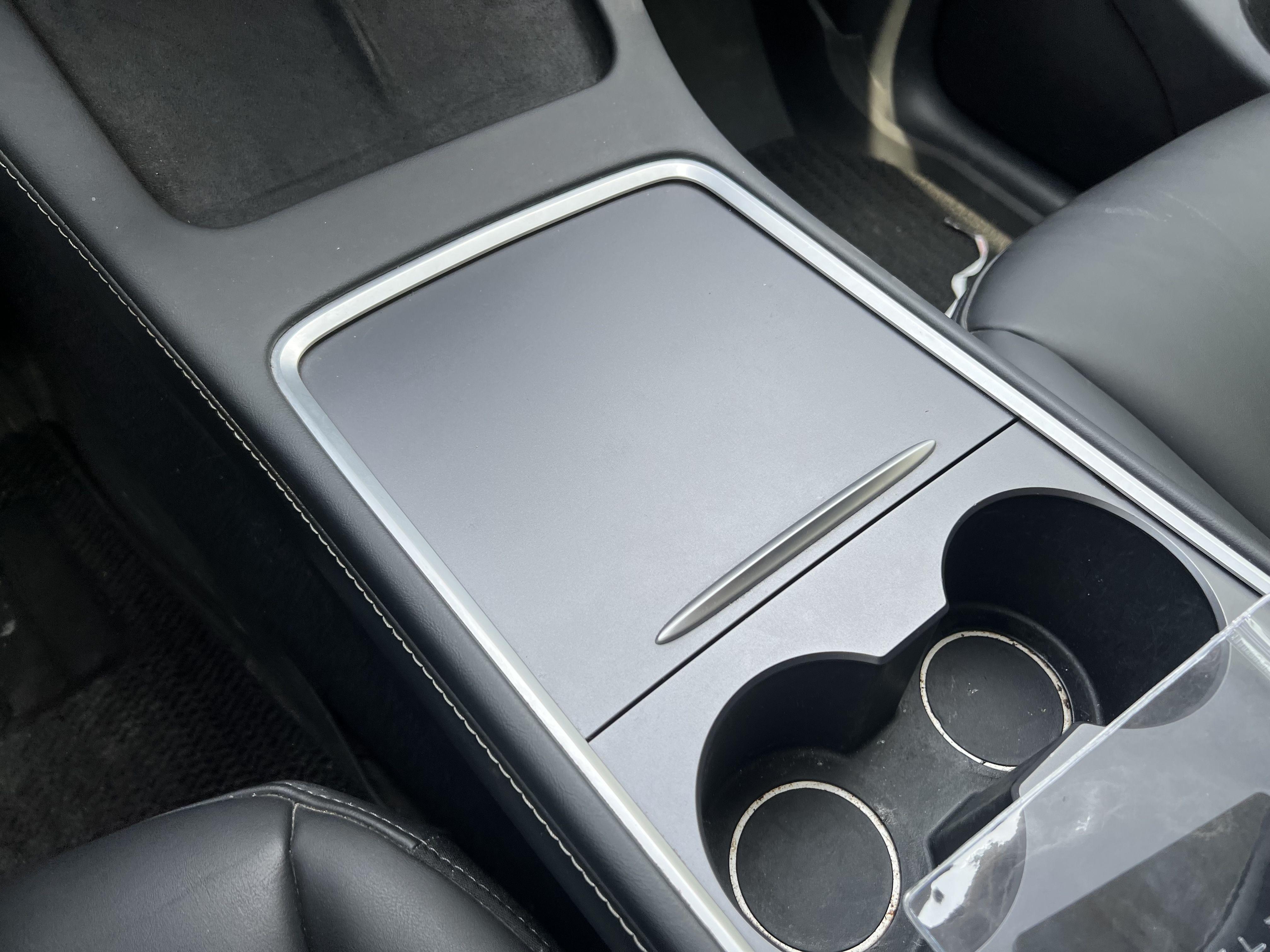 Tesla Model Y 2021 thumb 11