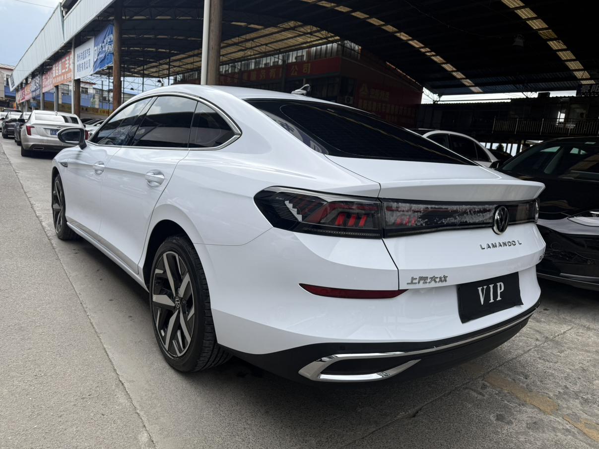 Volkswagen Lamando 2022 thumb 2