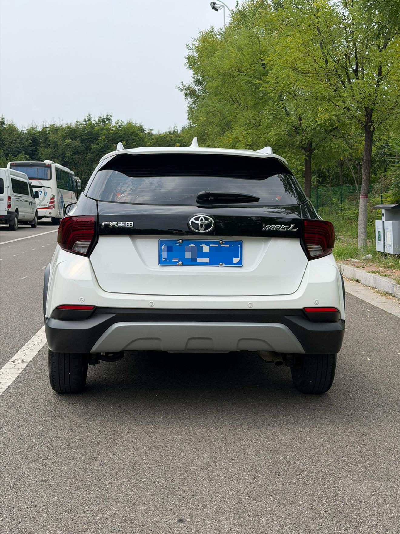 Toyota Yaris 2022 thumb 3
