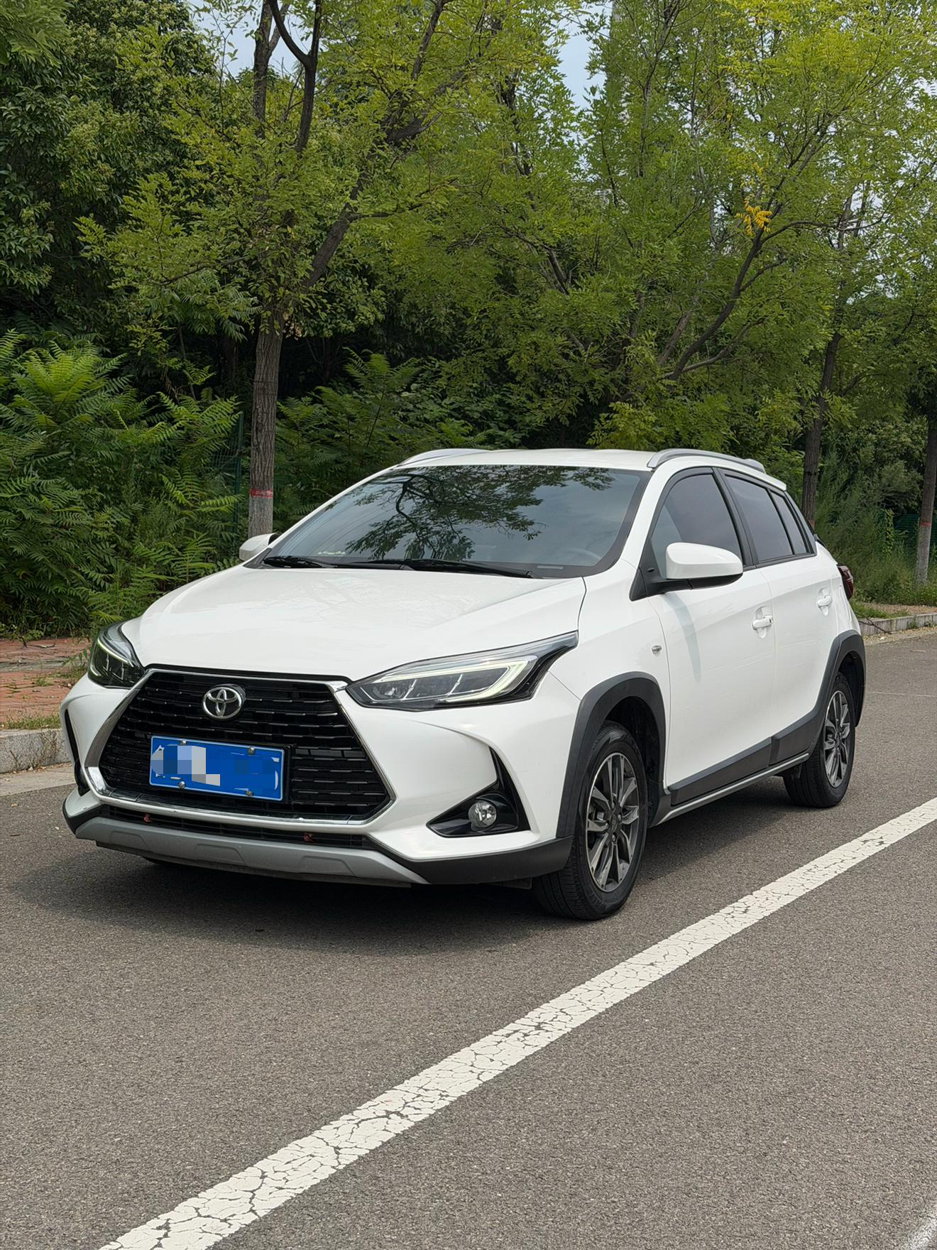 Toyota Yaris 2022 thumb 9