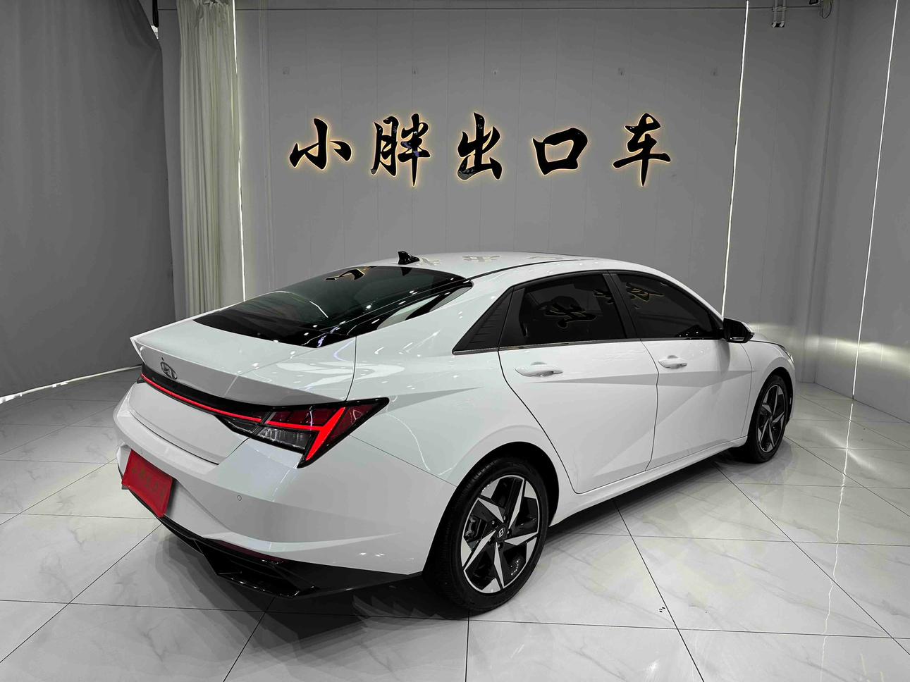 Hyundai Elantra 2022 thumb 4