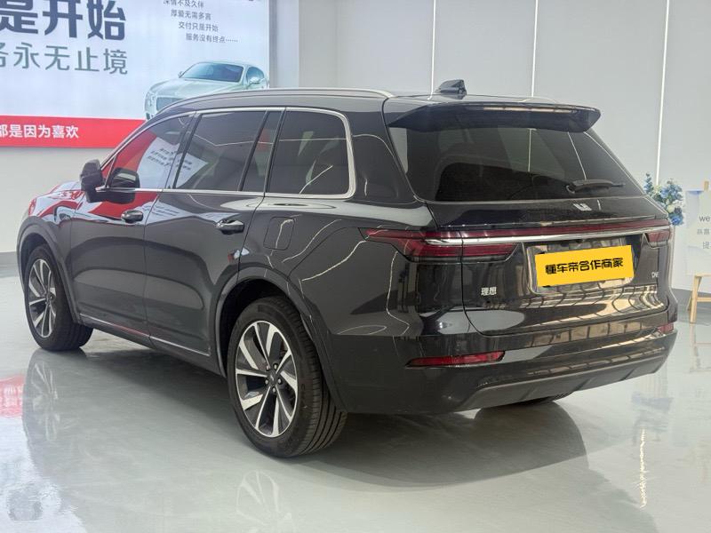 Lixiang (Li Auto) One 2021 thumb 2