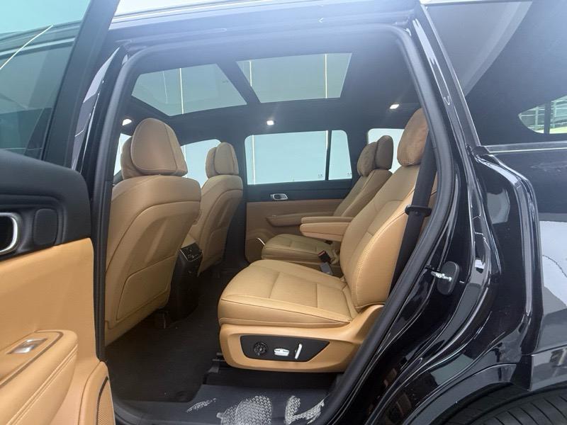 Lixiang (Li Auto) One 2021 thumb 7