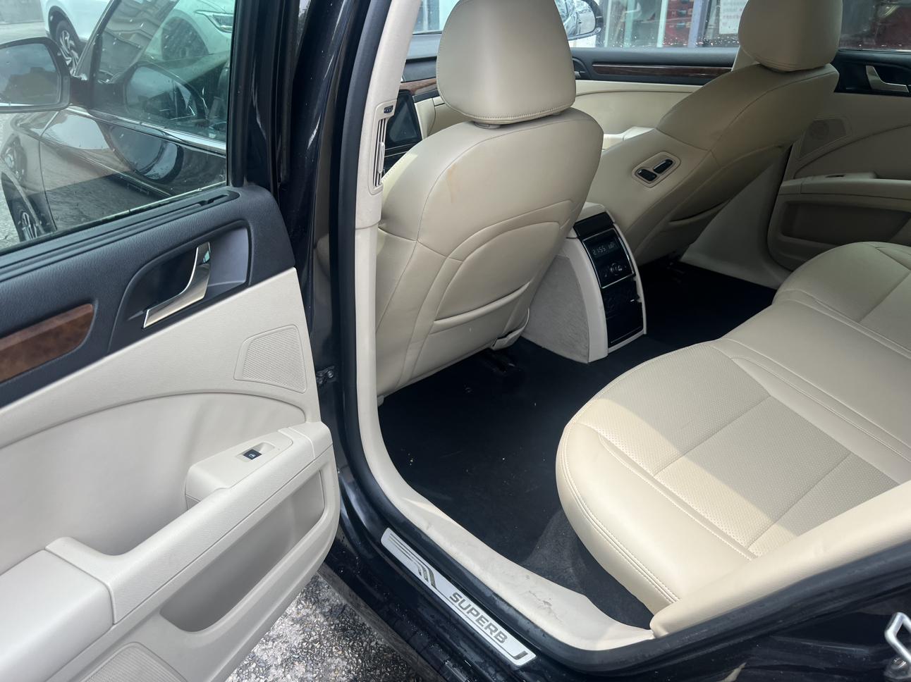 Skoda Su Pai 2013 thumb 12