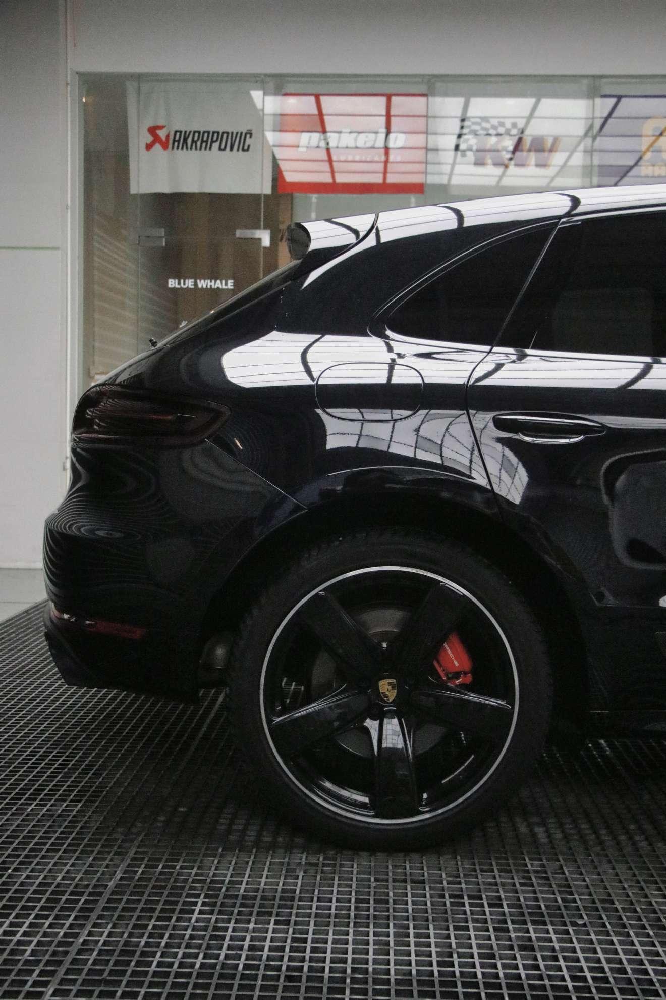 Porsche Macan 2014 thumb 5