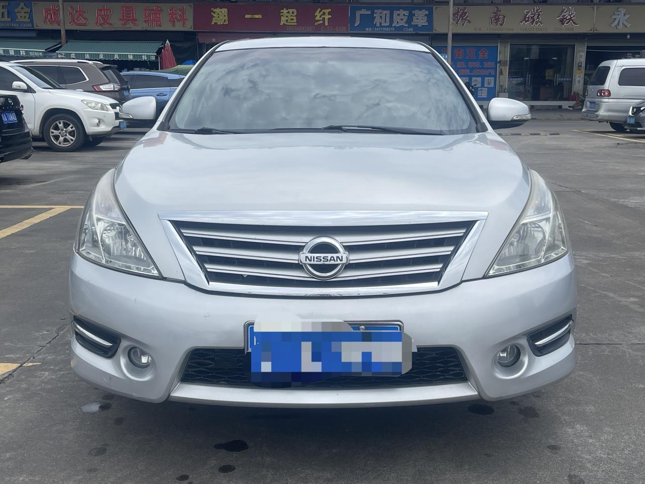 Nissan Altima 2011 thumb 9