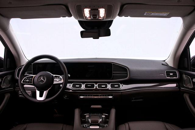 Mercedes-Benz GLS 2021 thumb 12