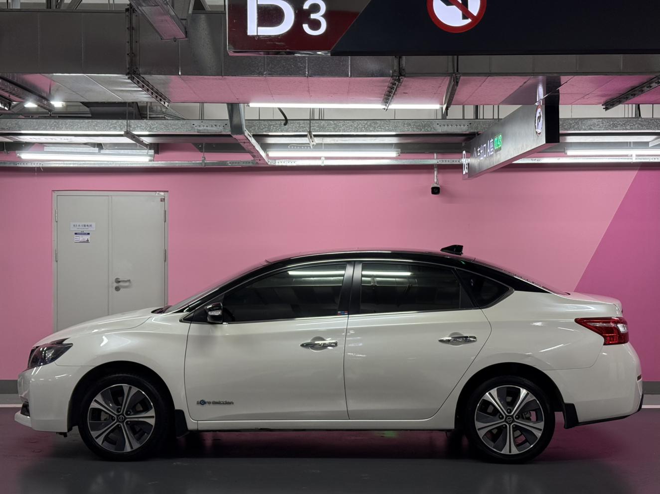 Nissan Sylphy 2019 thumb 12
