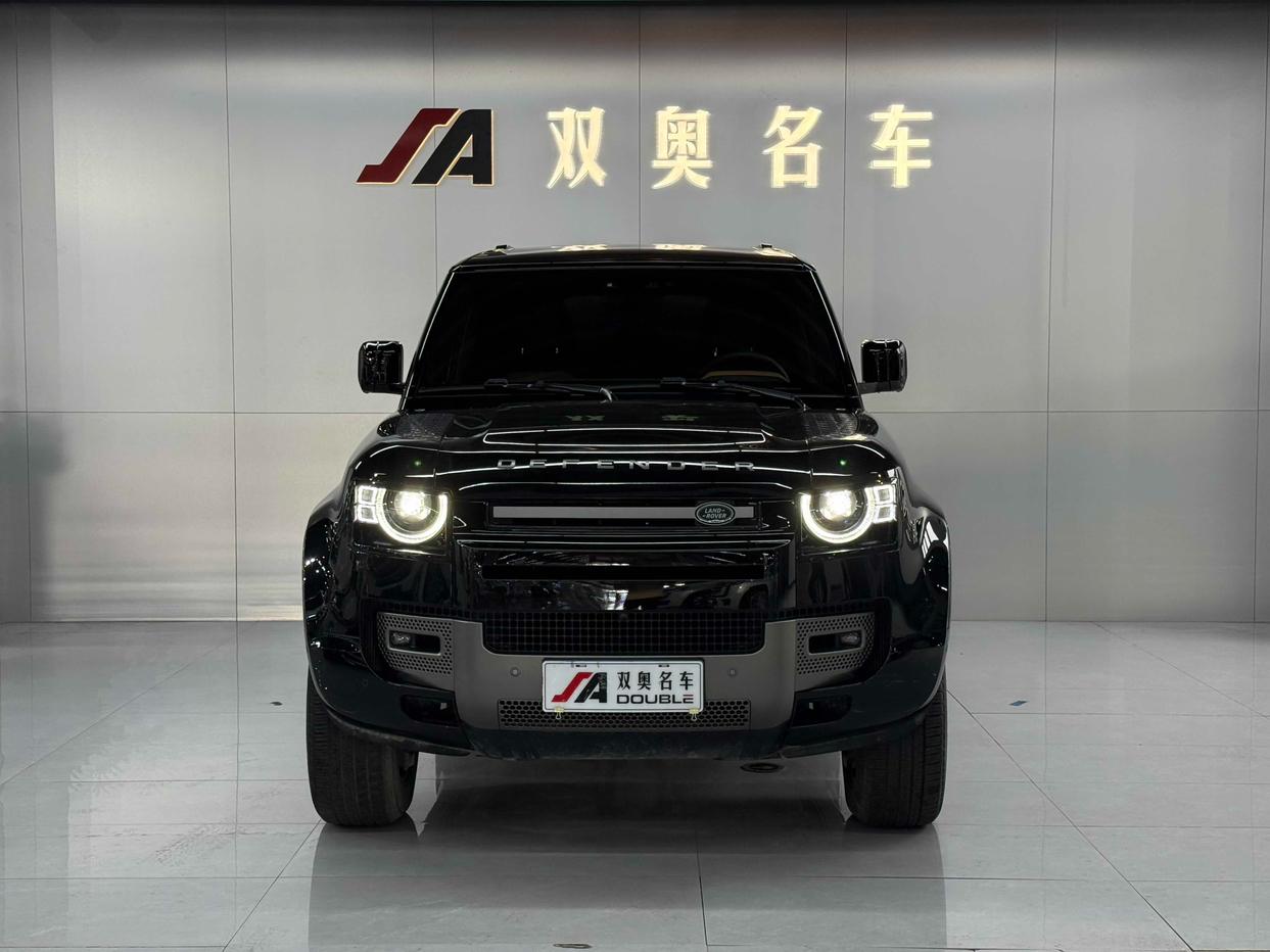 Land Rover Defender 2024 thumb 9