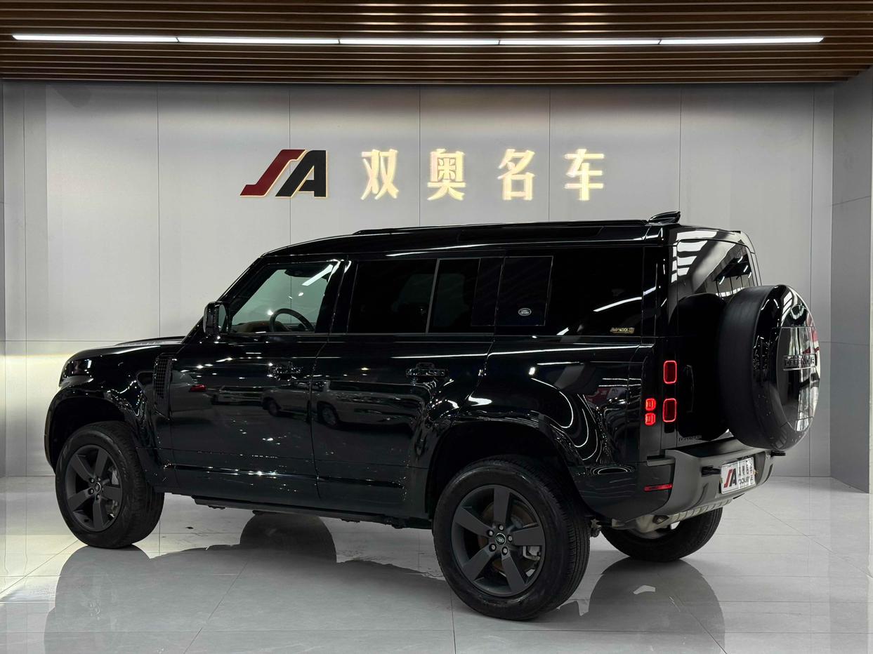 Land Rover Defender 2024 thumb 11