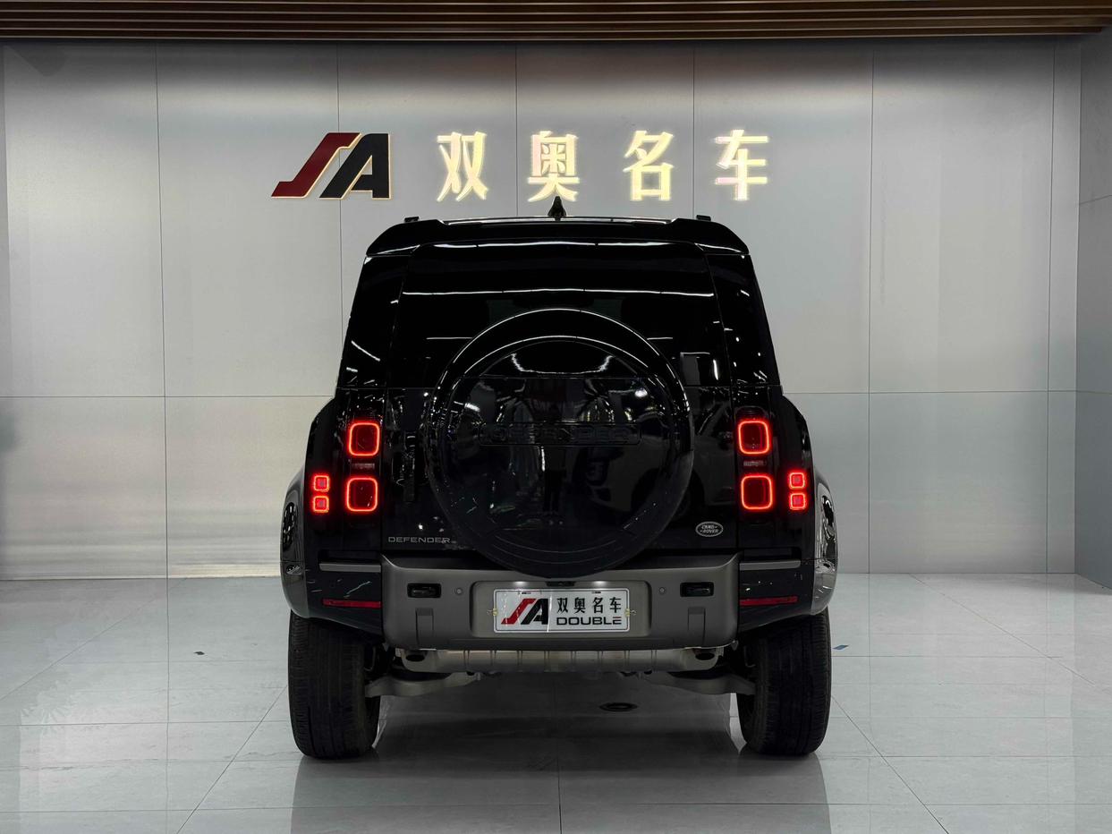 Land Rover Defender 2024 thumb 12