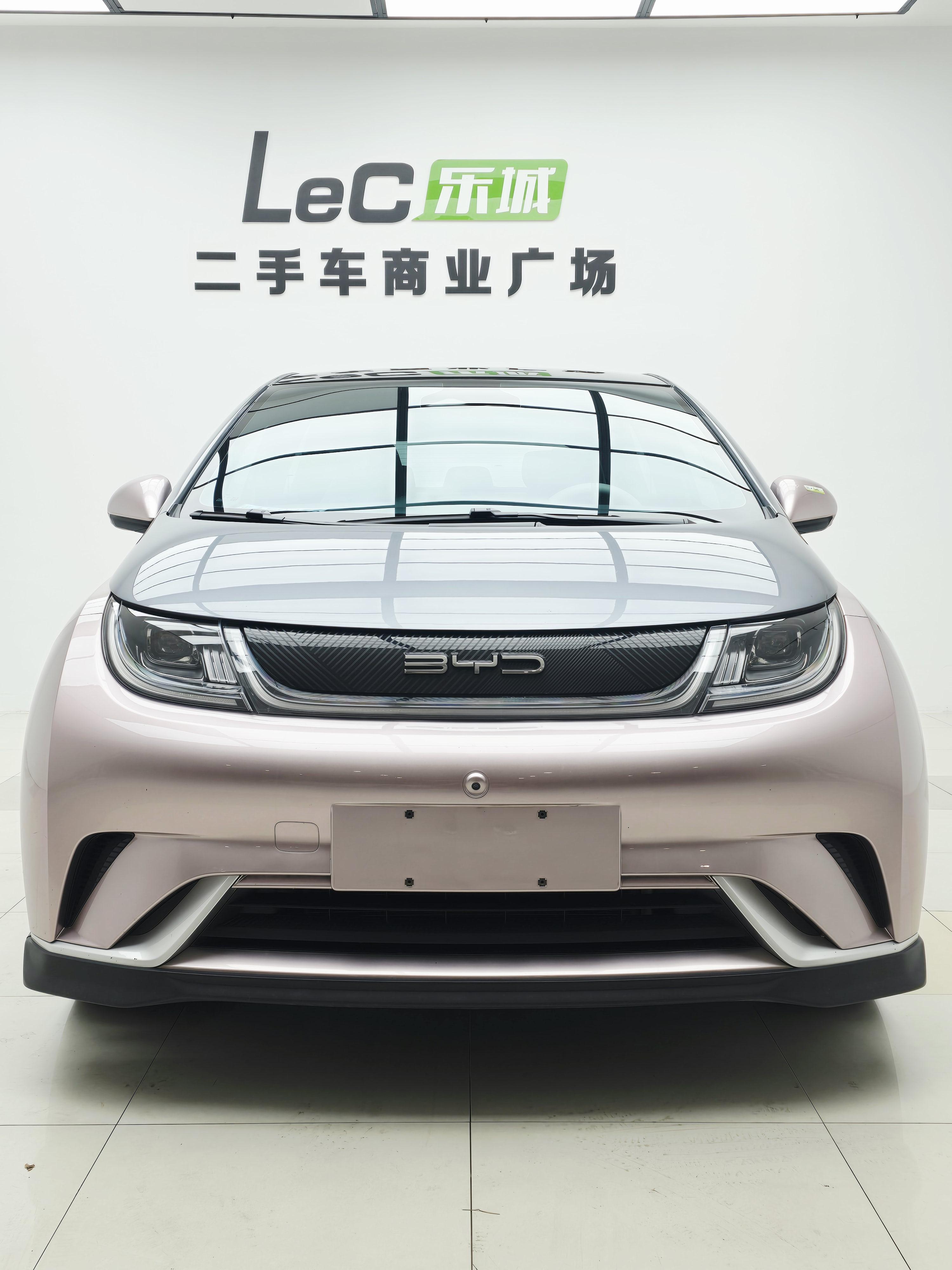 BYD Dolphin 2021 thumb 9