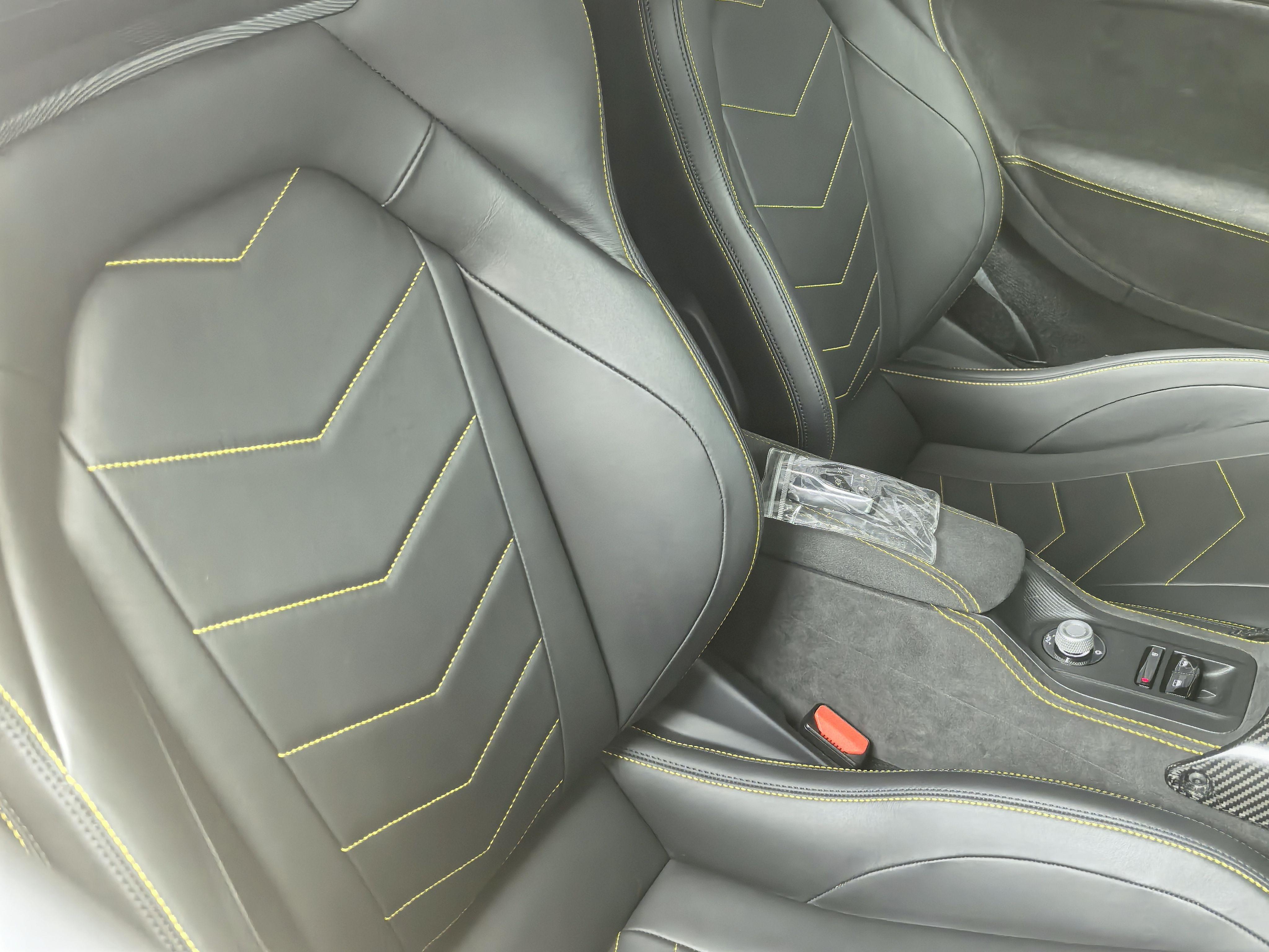 Maserati MC20 2021 thumb 6