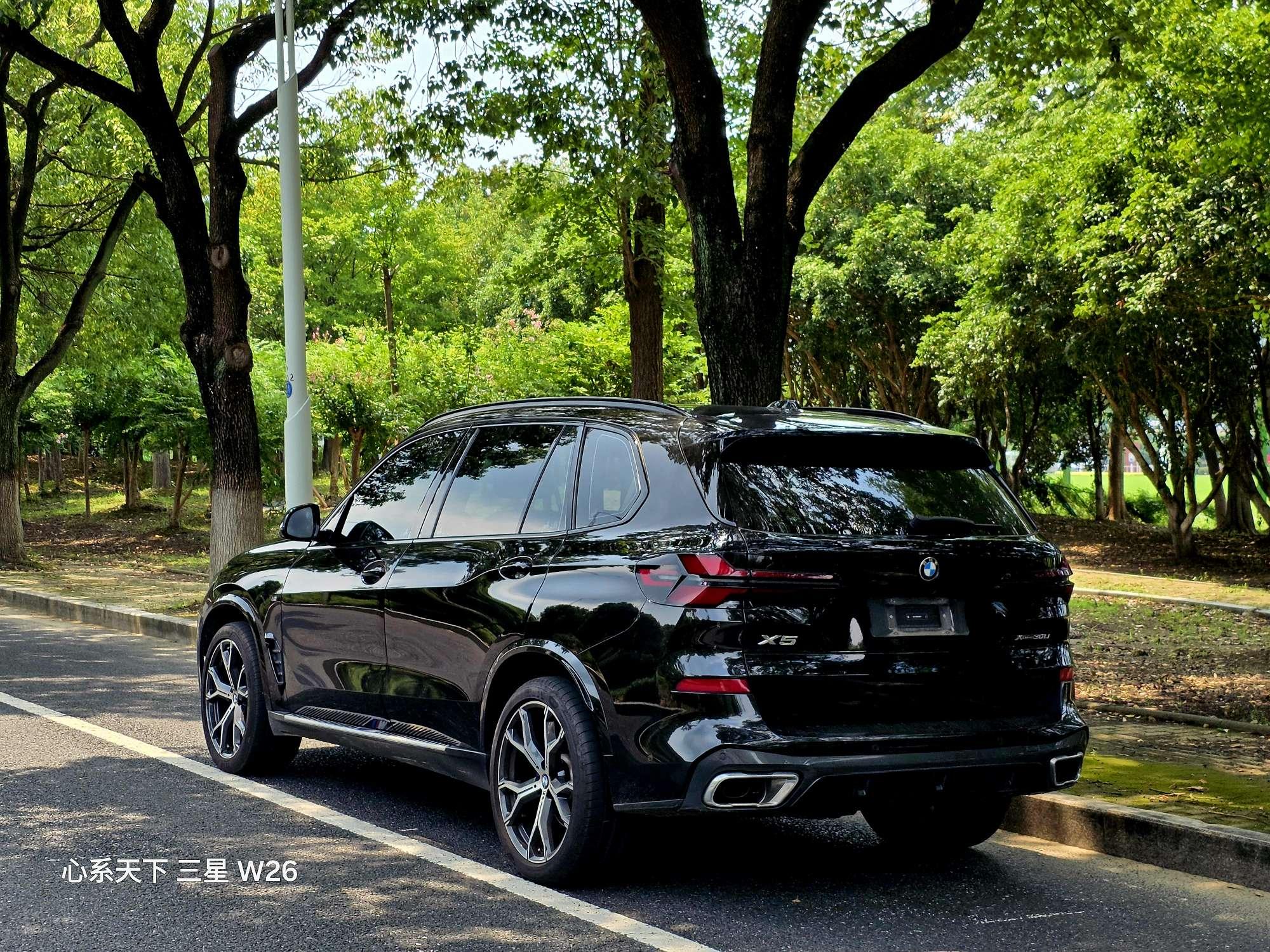 BMW X5 2023 thumb 2