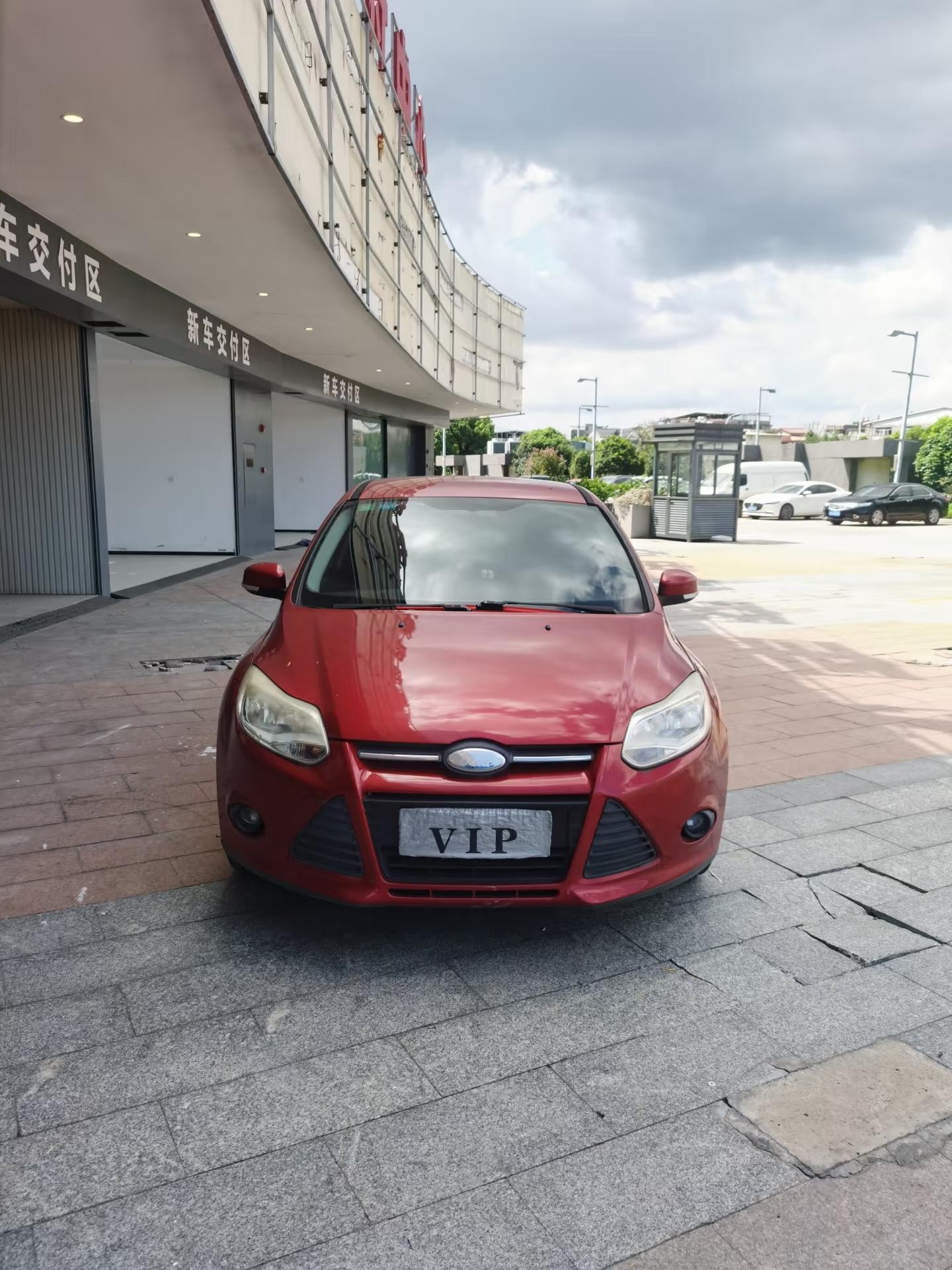Ford Focus ST 2012 thumb 9