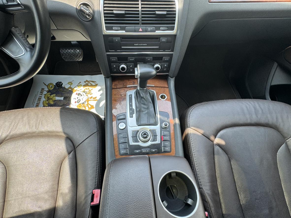 Audi Q7 2014 thumb 7