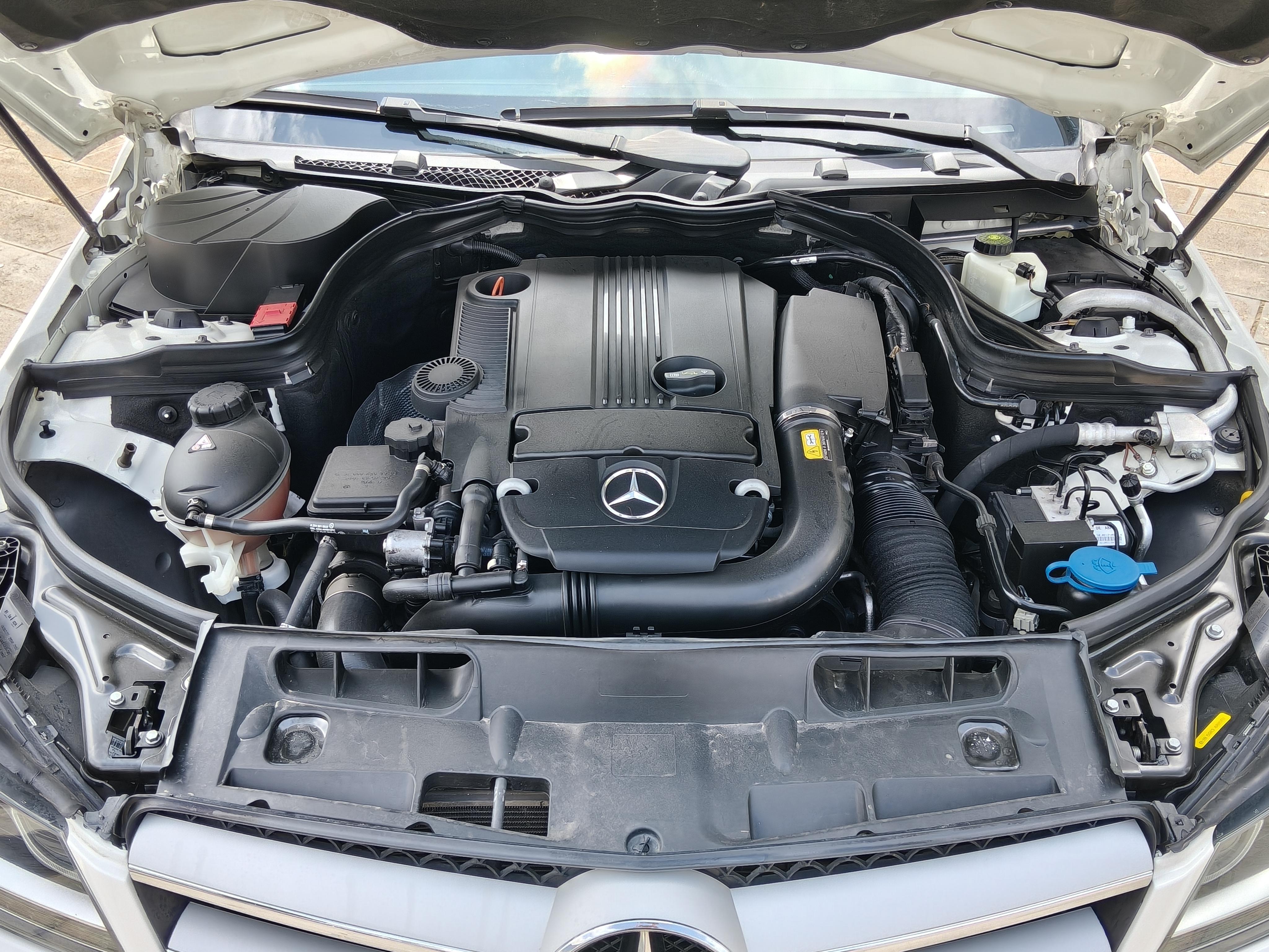 Mercedes-Benz C-Класс 2013 thumb 5