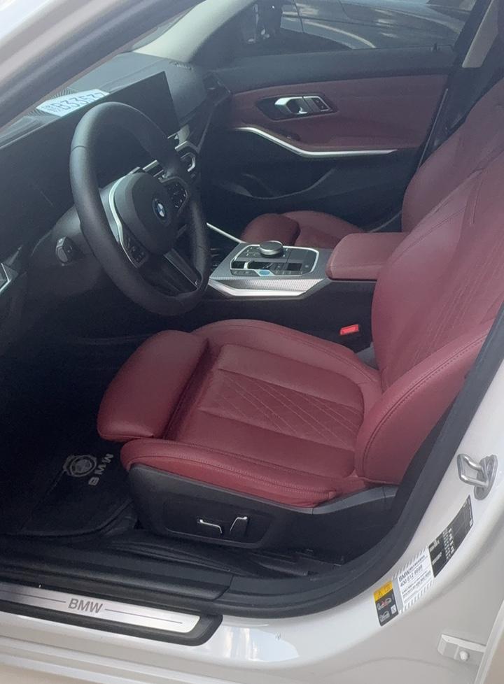 BMW i3 2023 thumb 6