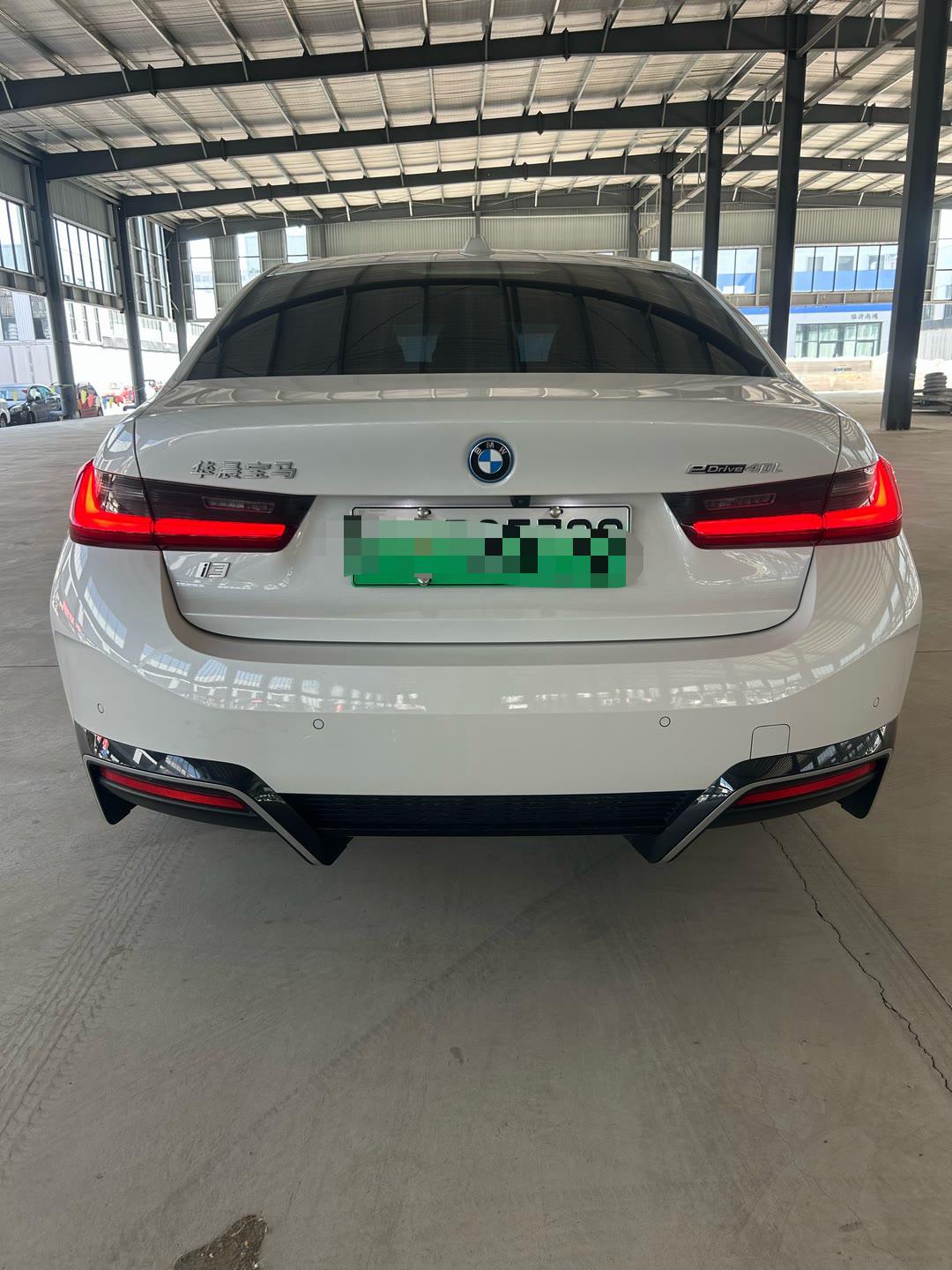 BMW i3 2023 thumb 10