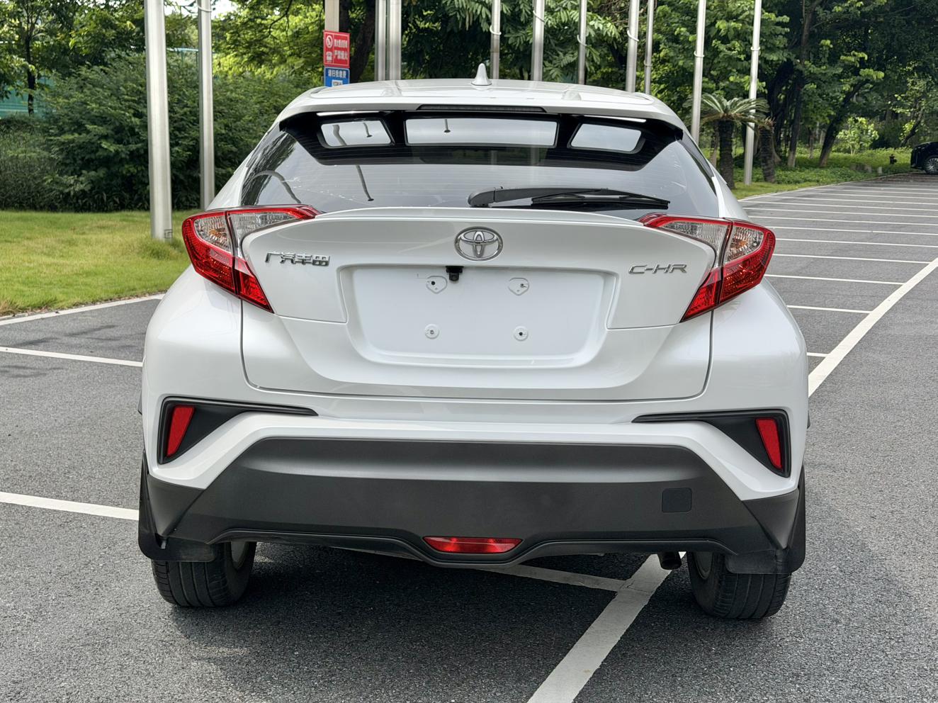 Toyota C-HR 2021 thumb 3