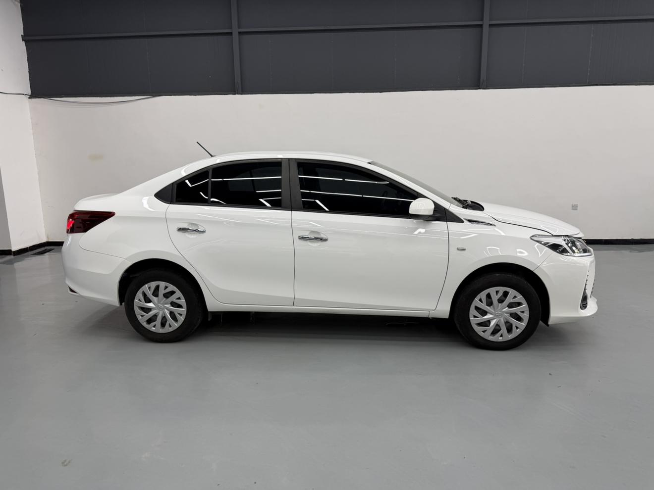 Toyota Vios 2022 thumb 5